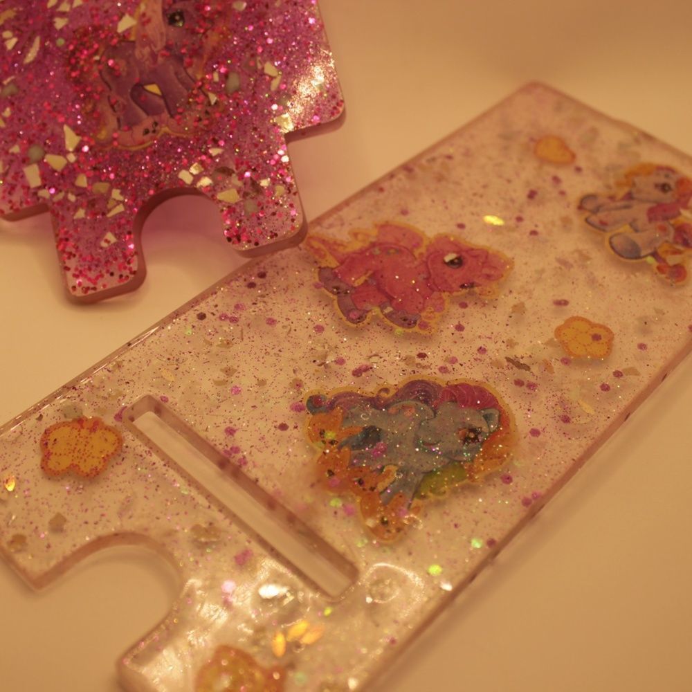 My little pony phone stand